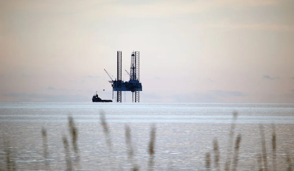 Oil Prices Climb Above $100 Following Strait of Hormuz Attacks, Gulf Storm Threat