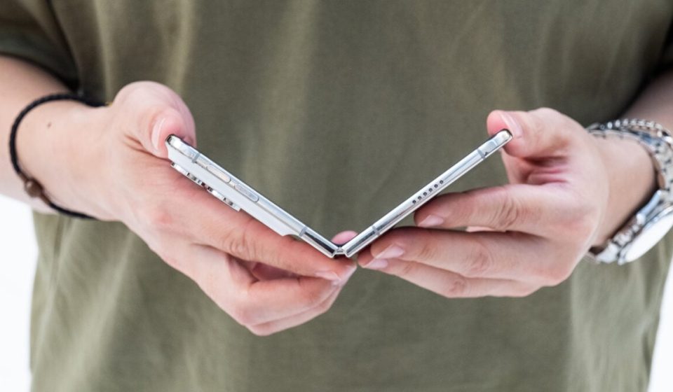 Apple's new iPhone Duo breaks after 75,000 bends in real-world test