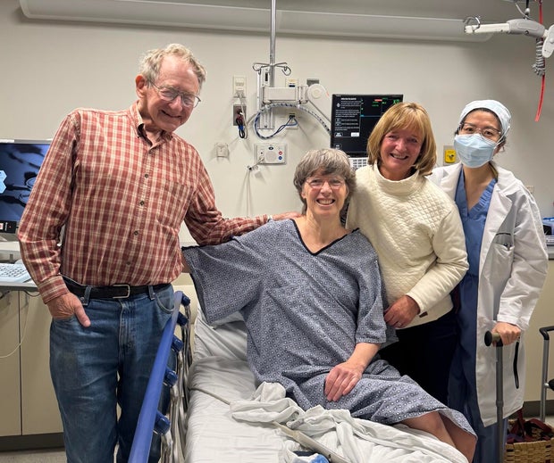 Woman survives pancreatic cancer after routine heart scan detects first sign: 'I feel so lucky'