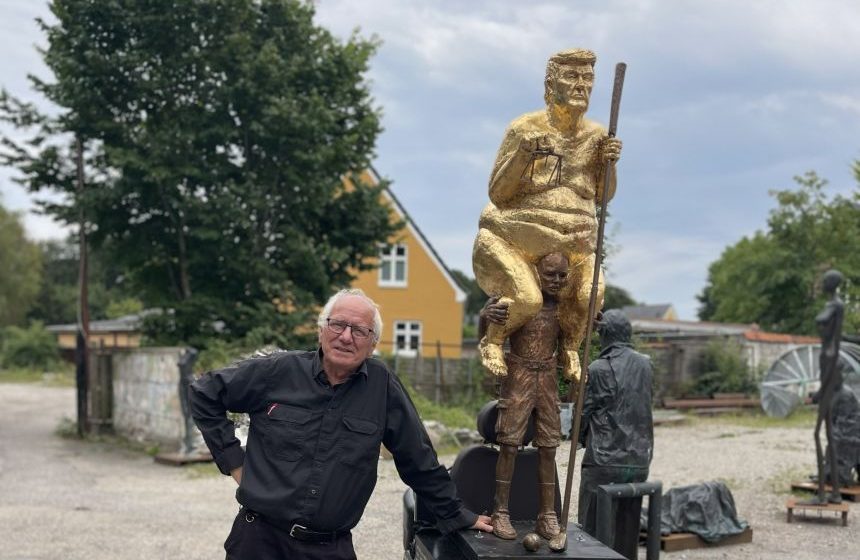 A golden, naked statue of Trump installed in the European Parliament