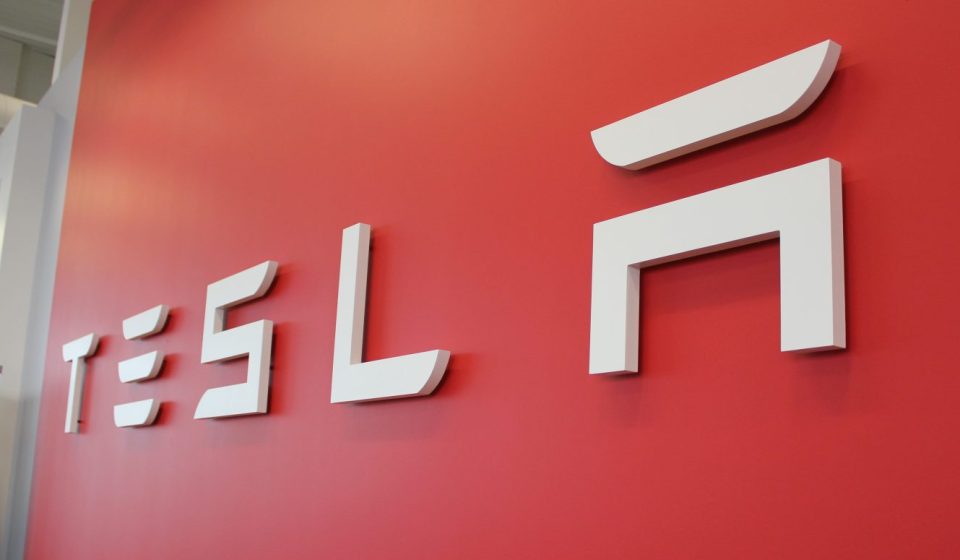 Tesla (TSLA) Q3 2026 Earnings Preview: Revenue Flat, Profits Down Tesla (TSLA) Q3 2026 Earnings Preview: Revenue Flat, Profits Down