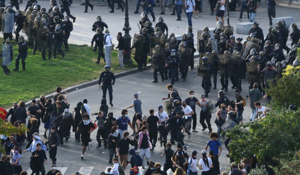 French students lead massive protests against education policy