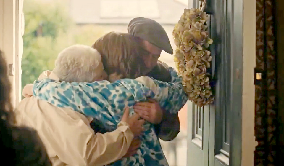 Irish government withdraws advert warning grandparents to seek consent