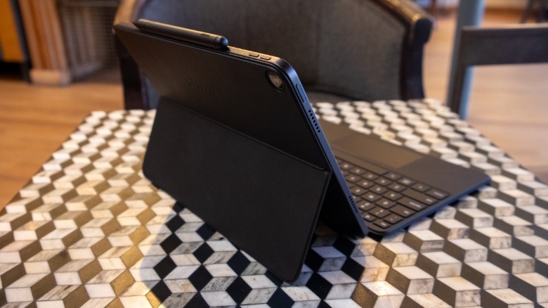Alexa 12 Pro Tablet review: Amazon's premium tablet does almost everything right