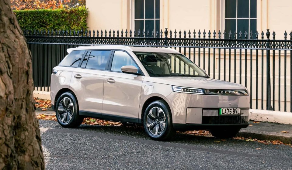 Chinese automobile giant Chery wants to break into the American market. He thinks Detroit could help