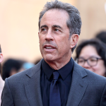Jerry Seinfeld mocks pro-Palestinian protesters at Chicago Theater