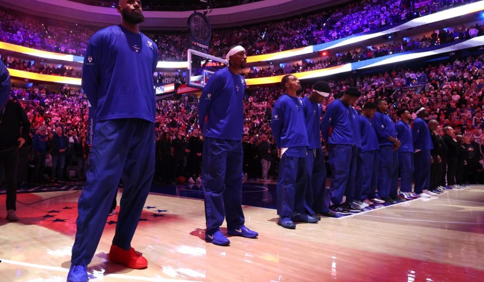 LeBron James hits back at Donald Trump's national anthem criticism