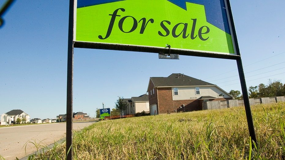 Boomers to free up 14 million homes, but starter housing supply remains low (report)