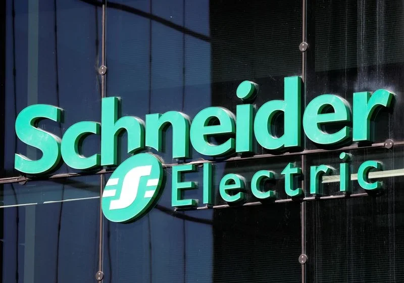 Schneider Electric shares fall 7% following $22.6 billion PTC deal By Investing.com