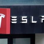Tesla Shares Reversing Trajectory As Robotics, Chipmaking Caution Overshadows Upbeat Third Quarter By Investing.com