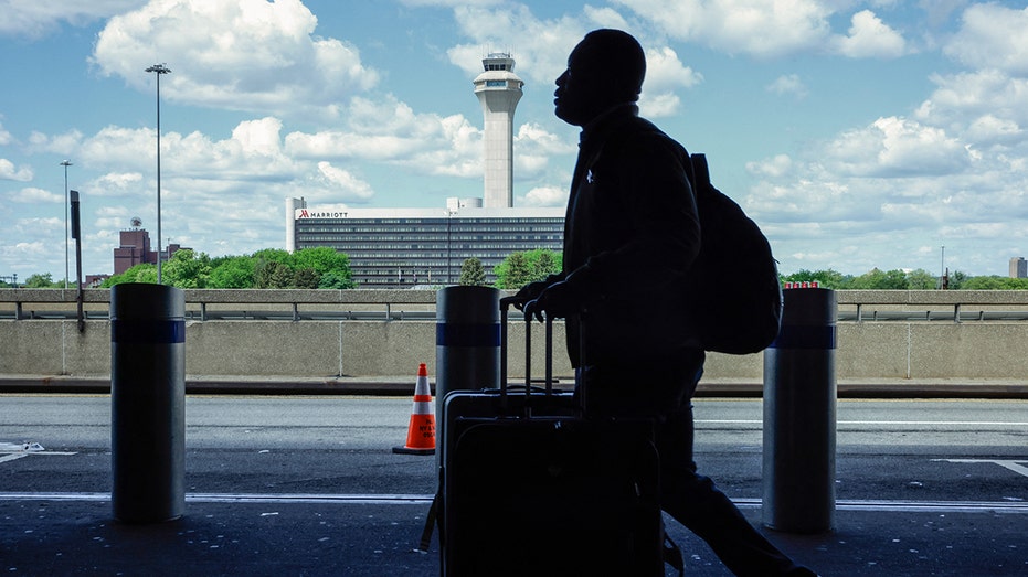 FAA proposes $350,000 fine for dozens of unauthorized passenger flights