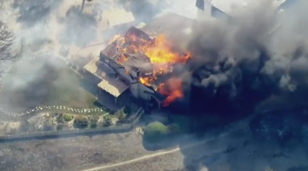Norte Fire burning near San Juan Capistrano triggers evacuation orders as flames threaten homes