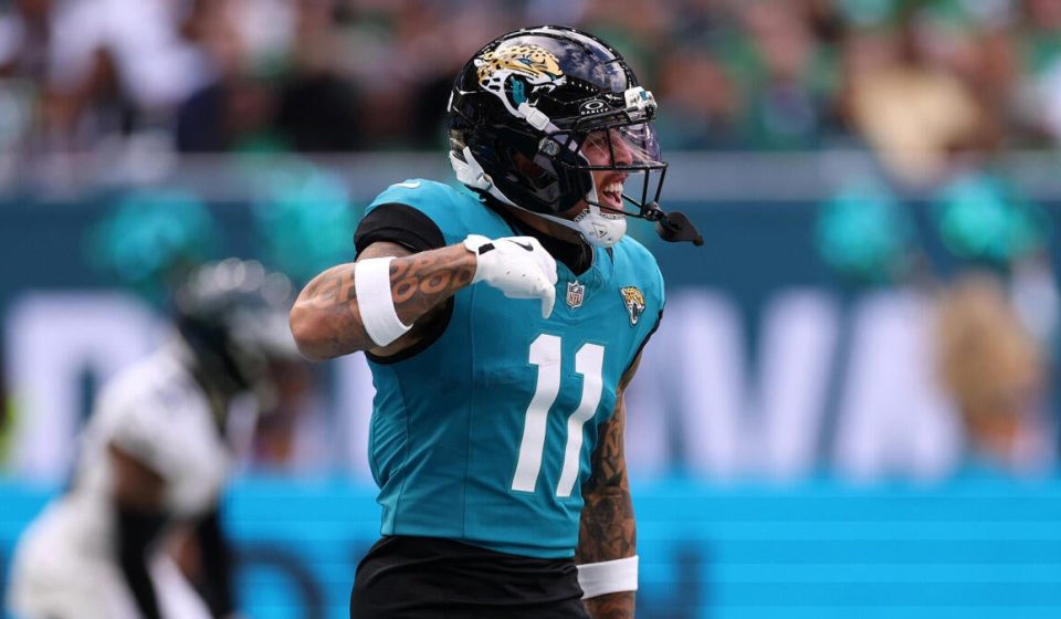 Week 8 WR Start ‘Em, Sit ‘Em: Starts, Sits, Sleeps, and Busts Week 8 WR Start 'Em, Sit 'Em: Starts, Sits, Sleeps, and Busts