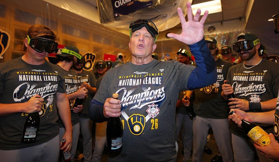 Brewers fans take advantage of decade-old $1,000 promotion for World Series tickets
