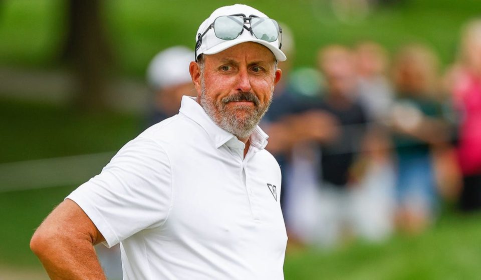 Phil Mickelson entered treatment center for 'family trauma and addiction,' rep says