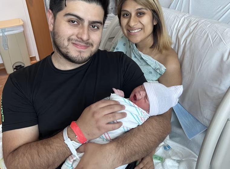 31-year-old mom reveals 'unbearable' colon cancer symptom that doctor ruled out during pregnancy