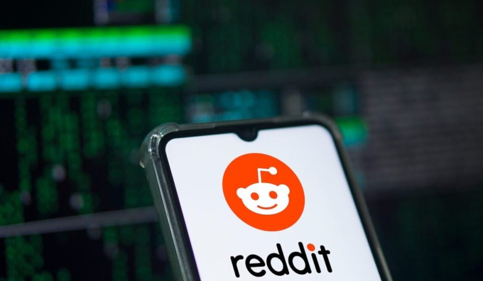 “Tokens are cheap”: Open source subreddit bans AI