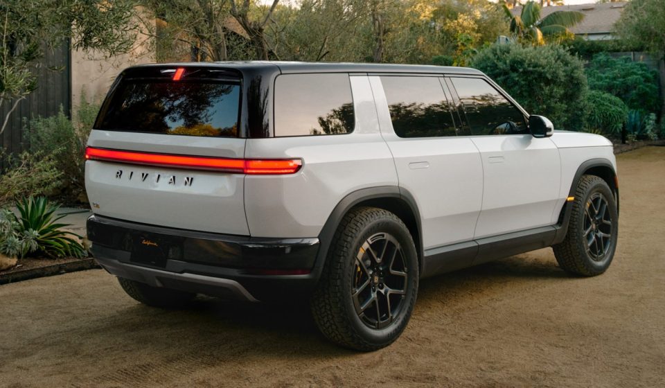 Rivian (RIVN) Q3 2026 results: turnover up 38%, R2 now its bestseller Rivian (RIVN) Q3 2026 results: turnover up 38%, R2 now its bestseller