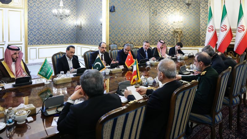 Iran welcomes Saudi Arabia, regional powers as fears grow of return to war