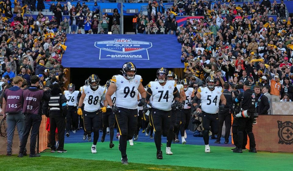 NFL's French national anthem singer Nina Tonji changes lyrics to La Marseillaise, sparking outrage in France