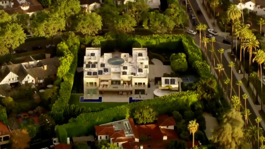 FBI searches Beverly Hills mansion linked to former Rep. Eric Swalwell FBI searches Beverly Hills mansion linked to former Rep. Eric Swalwell