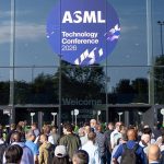ASML Stock: Chip-Gear Giant Reports Mixed Third Quarter Results