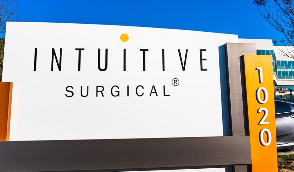 Intuitive Surgical Stock Plummets After Robotic Surgery Behemoth Cuts Its 2026 Outlook