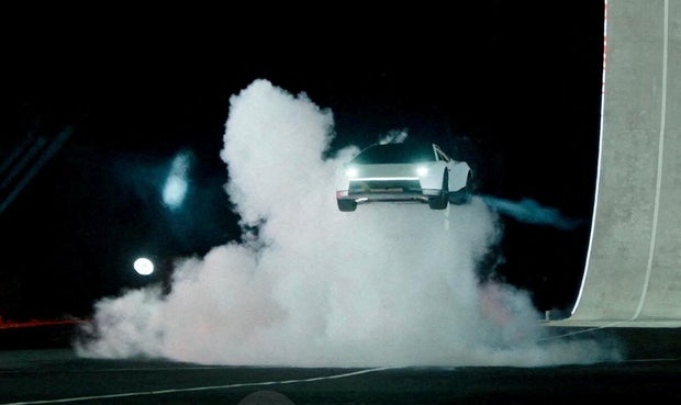 With the debut of the Tesla Roadster, Elon Musk shows that “flying cars are real”