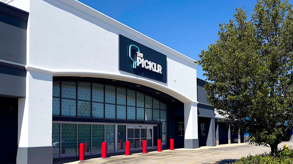 Picklr files for bankruptcy (chapter 11) concerning franchise lease guarantees