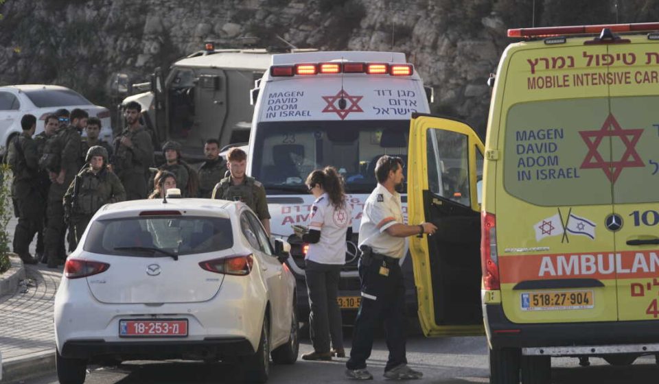 Israel orders West Bank closure after soldiers kill two: NPR