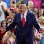 Trump, during a rally in Florida, revives the idea of ​​a military intervention in Cuba after Iran