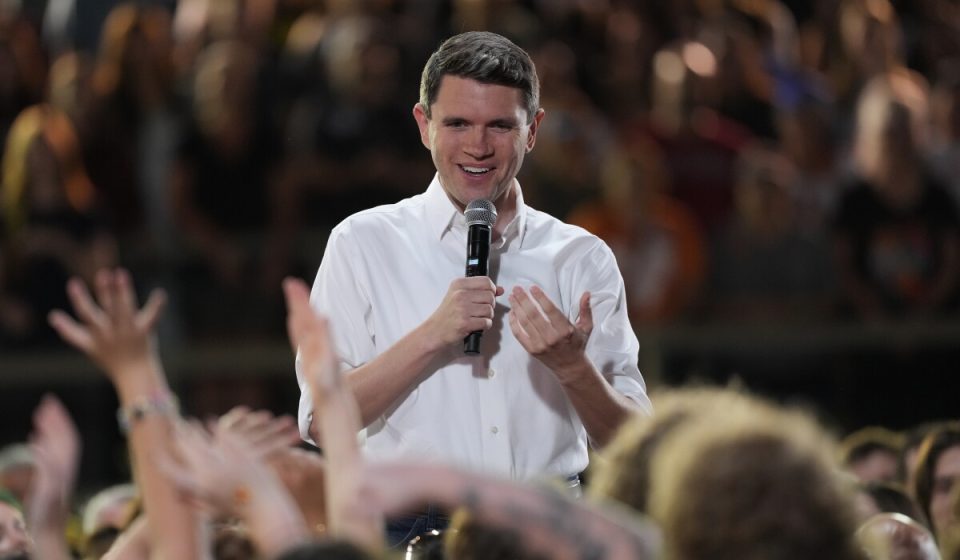 Talarico rallies Texas voters as campaign claims to have raised $64 million