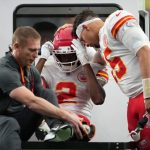 Chiefs WR Thornton suffers gruesome ankle injury against Raiders.