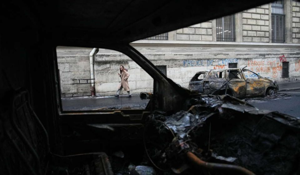 Curfew imposed in French cities to prevent further riots Curfew imposed in French cities to prevent further riots