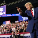 Trump attacks immigrants from Somalia and Haiti at Ohio rally