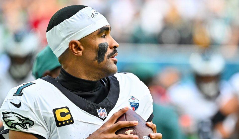 Report: NFL 'furious' over Eagles' handling of Jalen Hurts messaging