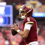 Marcus Mariota suffered a sprained MCL on Sunday