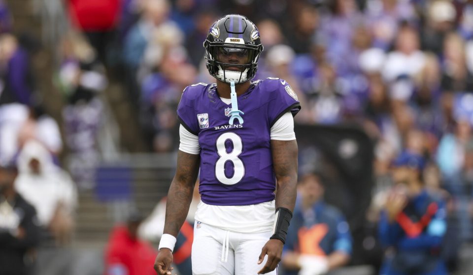 Lamar Jackson will not play against the Browns