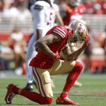 Mike Evans will try to play with his injured ribs