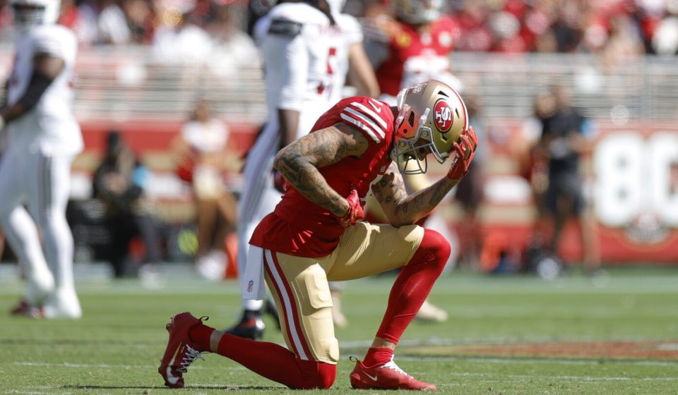 Mike Evans will try to play with his injured ribs