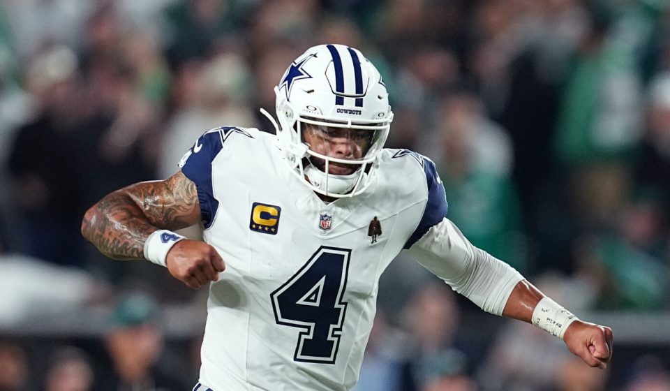 Monday Night Football: Cowboys beat Eagles 38-21