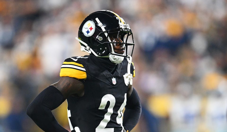 Steelers trade Joey Porter Jr. to Cowboys Steelers trade Joey Porter Jr. to Cowboys