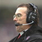June Jones, innovator of run-and-shoot offense, dies at 73