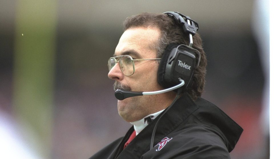 June Jones, innovator of run-and-shoot offense, dies at 73 June Jones, innovator of run-and-shoot offense, dies at 73