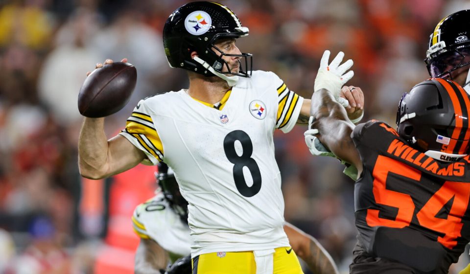 The Browns and Steelers mismanaged the final seconds of the game