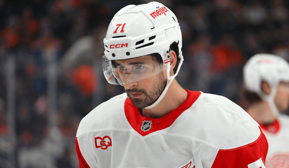 Red Wings willing to 'wait as long as necessary' to trade Larkin