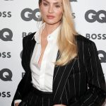 Rumored Tom Brady's Flame Candice Swanepoel Is Dating an Unexplained Ring